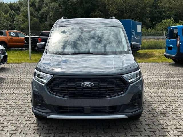 Ford Transit Connect L2 · 1.5 150KM · automat