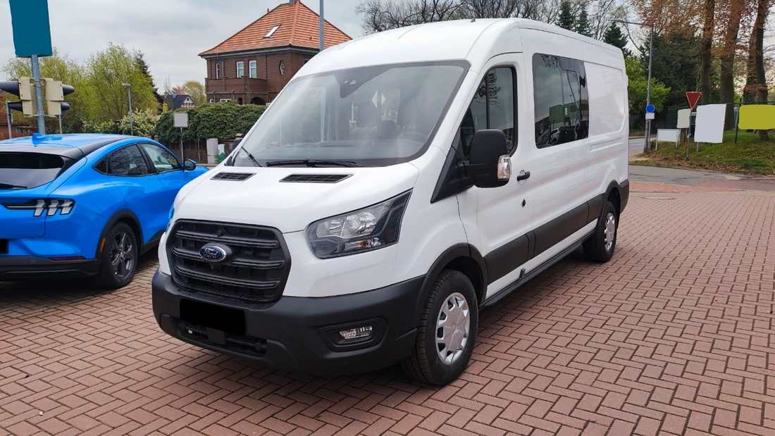 Ford Transit L3H2 · 2.0 165KM · automat
