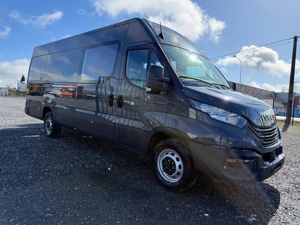 Iveco Daily L2H2 · 3.0 180KM